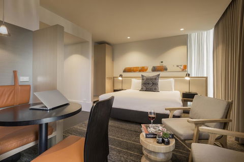 Brady Hotels Central Melbourne - Accommodation Asia 3
