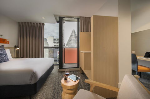 Brady Hotels Central Melbourne - Accommodation Asia 6