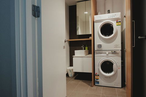 Mono Apartments On La Trobe Street - Accommodation Asia 5