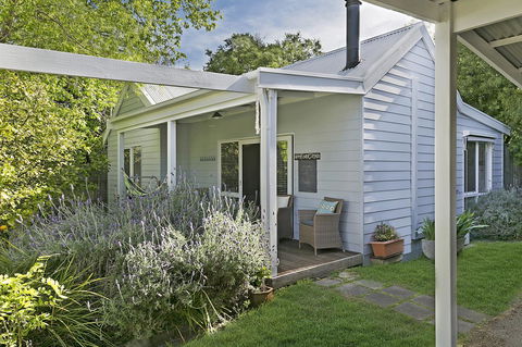 Bilinga Cottages - Accommodation Asia 1