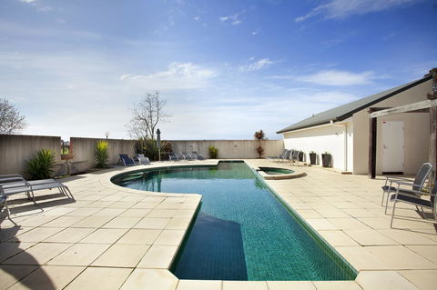 Lancemore Milawa - Accommodation Guide 10