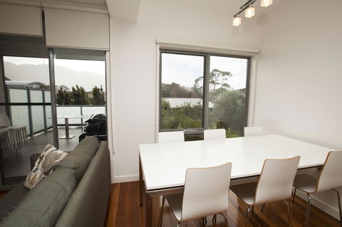 7 Falls Apartments - Accommodation Asia 10
