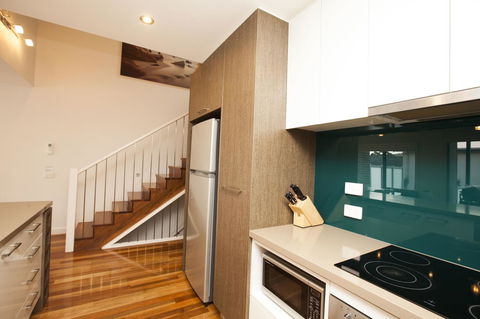 7 Falls Apartments - Accommodation Asia 9
