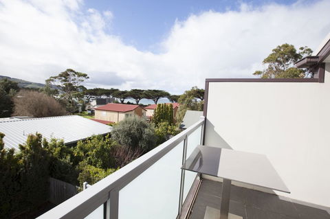 7 Falls Apartments - Accommodation Asia 6