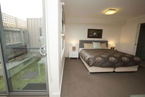 7 Falls Apartments - Accommodation Asia 20