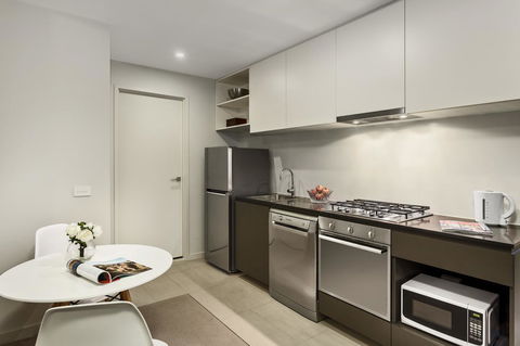 Winston Apartments - Accommodation Asia 32