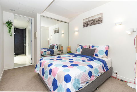 Stay Like Home - Accommodation Guide 2