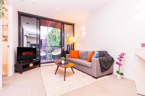 Stay Like Home - Accommodation Guide 14