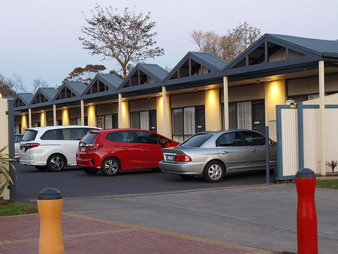 Mornington Motel - Accommodation Asia 32