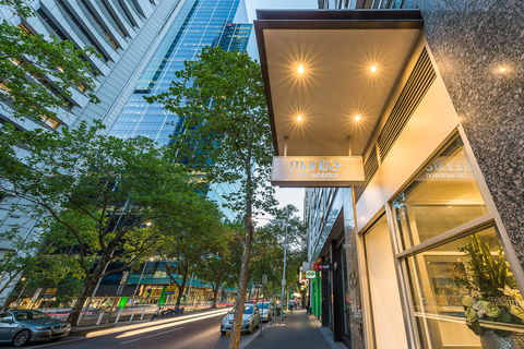 Mantra 100 Exhibition - Accommodation Guide 6