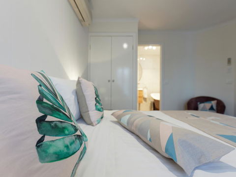 Sandymount - Accommodation Guide 38