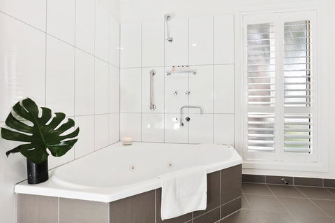 Sandymount - Accommodation Guide 7