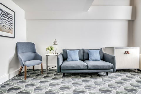 The Savoy Hotel On Little Collins Melbourne - Accommodation Asia 8
