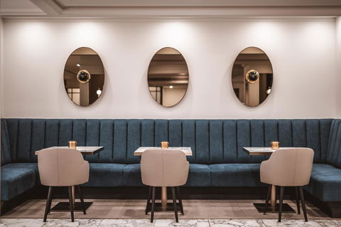 The Savoy Hotel On Little Collins Melbourne - Accommodation Asia 4