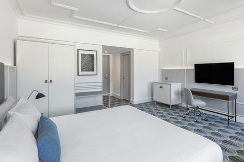 The Savoy Hotel On Little Collins Melbourne - Accommodation Asia 15