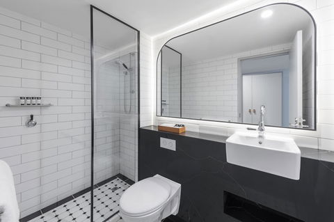 The Savoy Hotel On Little Collins Melbourne - Accommodation Asia 14