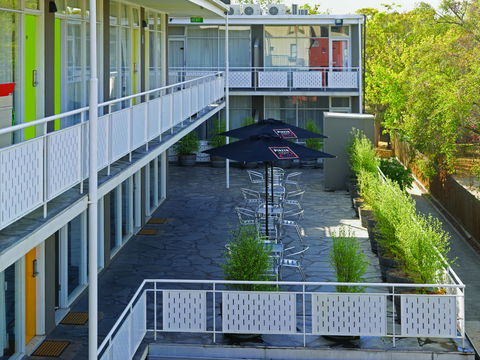 The Parkmore Hotel - Accommodation Asia 6