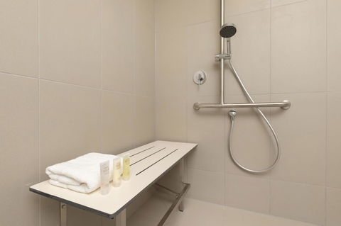 Ibis Melbourne Central - Accommodation Asia 34