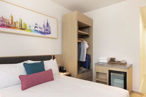 Ibis Melbourne Central - Accommodation Asia 25