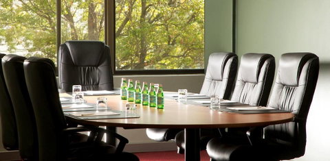 Holiday Inn Melbourne Airport, An IHG Hotel - Accommodation Guide 27