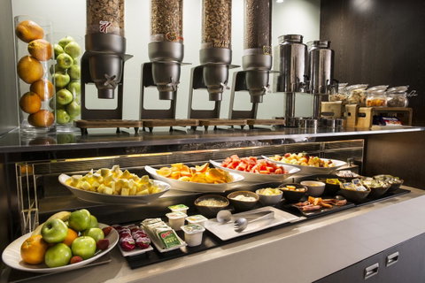 Holiday Inn Melbourne Airport, An IHG Hotel - Accommodation Guide 21