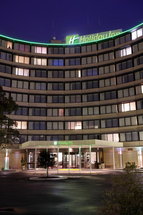 Holiday Inn Melbourne Airport, An IHG Hotel - Accommodation Guide 12