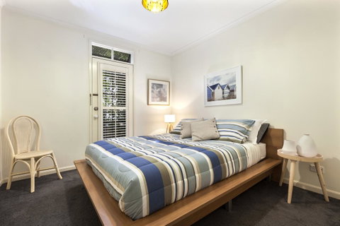 Melbourne Luxury Paradise - Accommodation Guide 4