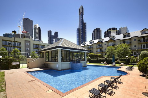 Melbourne Luxury Paradise - Accommodation Guide 0