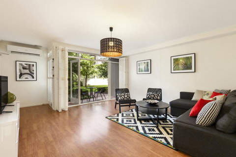 Melbourne Luxury Paradise - Accommodation Guide 2