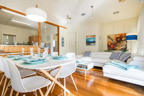 Nautique Beach House - Accommodation Asia 1