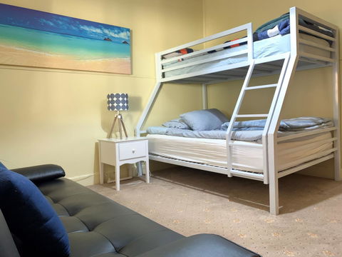 Nautique Beach House - Accommodation Asia 9