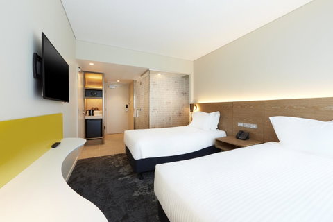 Holiday Inn Express Melbourne Southbank, An IHG Hotel - Accommodation Guide 11