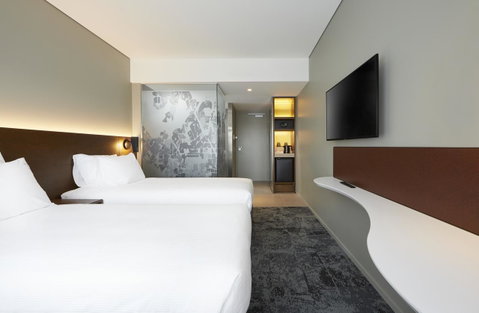 Holiday Inn Express Melbourne Southbank, An IHG Hotel - Accommodation Guide 19