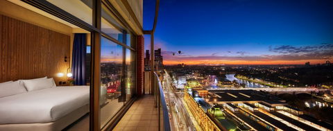 DoubleTree By Hilton Melbourne - Accommodation Asia 19