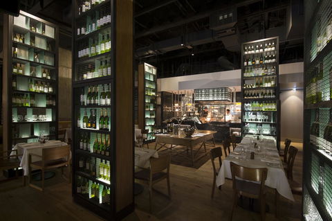 DoubleTree By Hilton Melbourne - Accommodation Asia 40