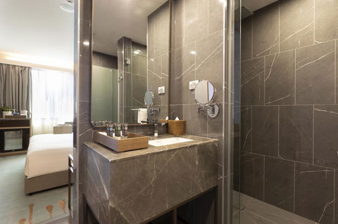 Novotel Melbourne Central - Accommodation Guide 23