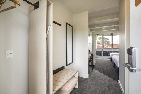 Nightcap At Seaford Hotel - Accommodation China 31