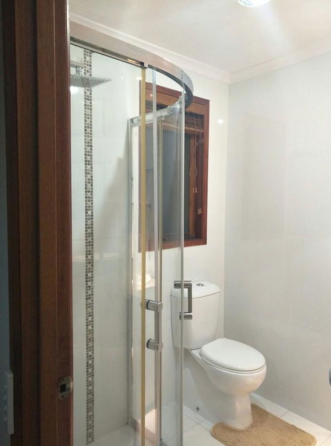 Waterfront Retreat - Accommodation Asia 20