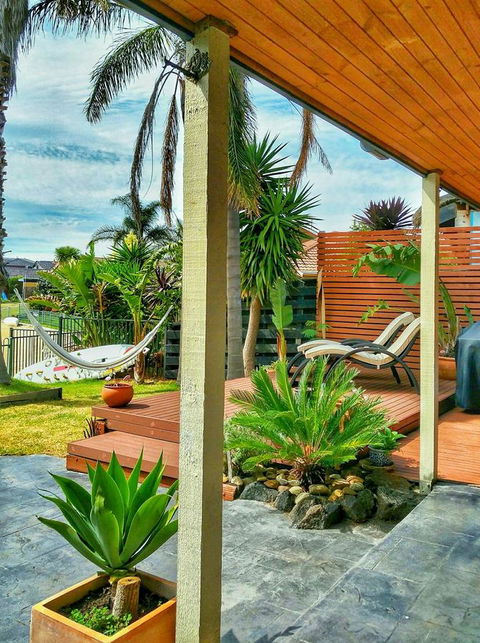 Waterfront Retreat - Accommodation Asia 9