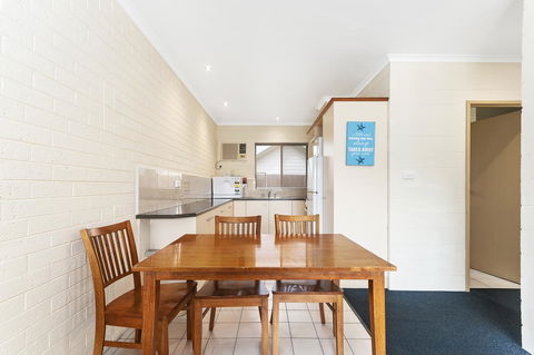 Allambi Holiday Apartments - Accommodation Asia 1