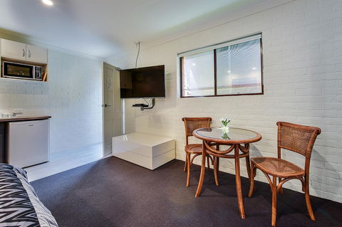 Allambi Holiday Apartments - Accommodation Asia 27