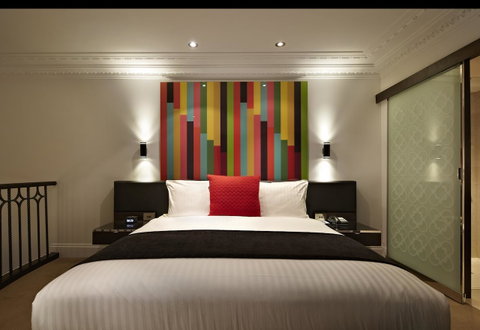 The Royce - Accommodation Guide 25