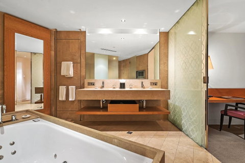 The Royce - Accommodation Guide 35