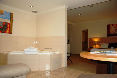 Mercure Hotel Mildura - Accommodation Guide 24