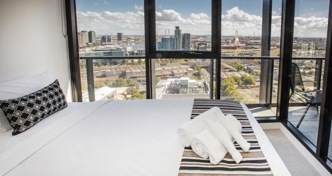 Spencer Street Apartments - Accommodation Guide 16