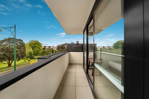 Whitehorse Apartments Hotel - Accommodation Asia 40