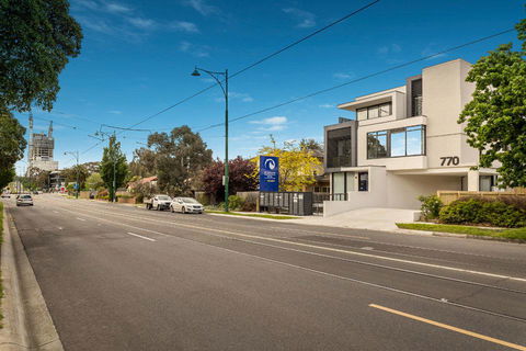 Whitehorse Apartments Hotel - Accommodation Asia 35