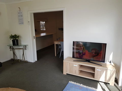 Dromana Holiday Beach House - Accommodation Asia 1