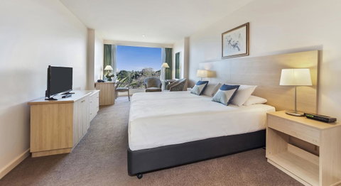 Bayview On The Park - Accommodation Guide 20