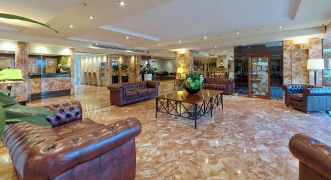Bayview On The Park - Accommodation Guide 24
